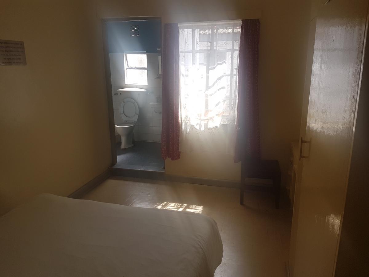 Kenya Continental Hotel Nairobi Bagian luar foto