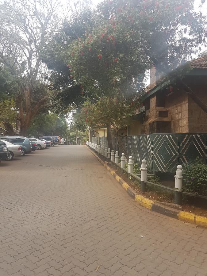 Kenya Continental Hotel Nairobi Bagian luar foto